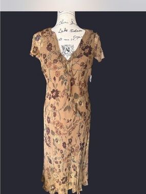 Floral Ruffle-Front Long Dress - Tan Floral